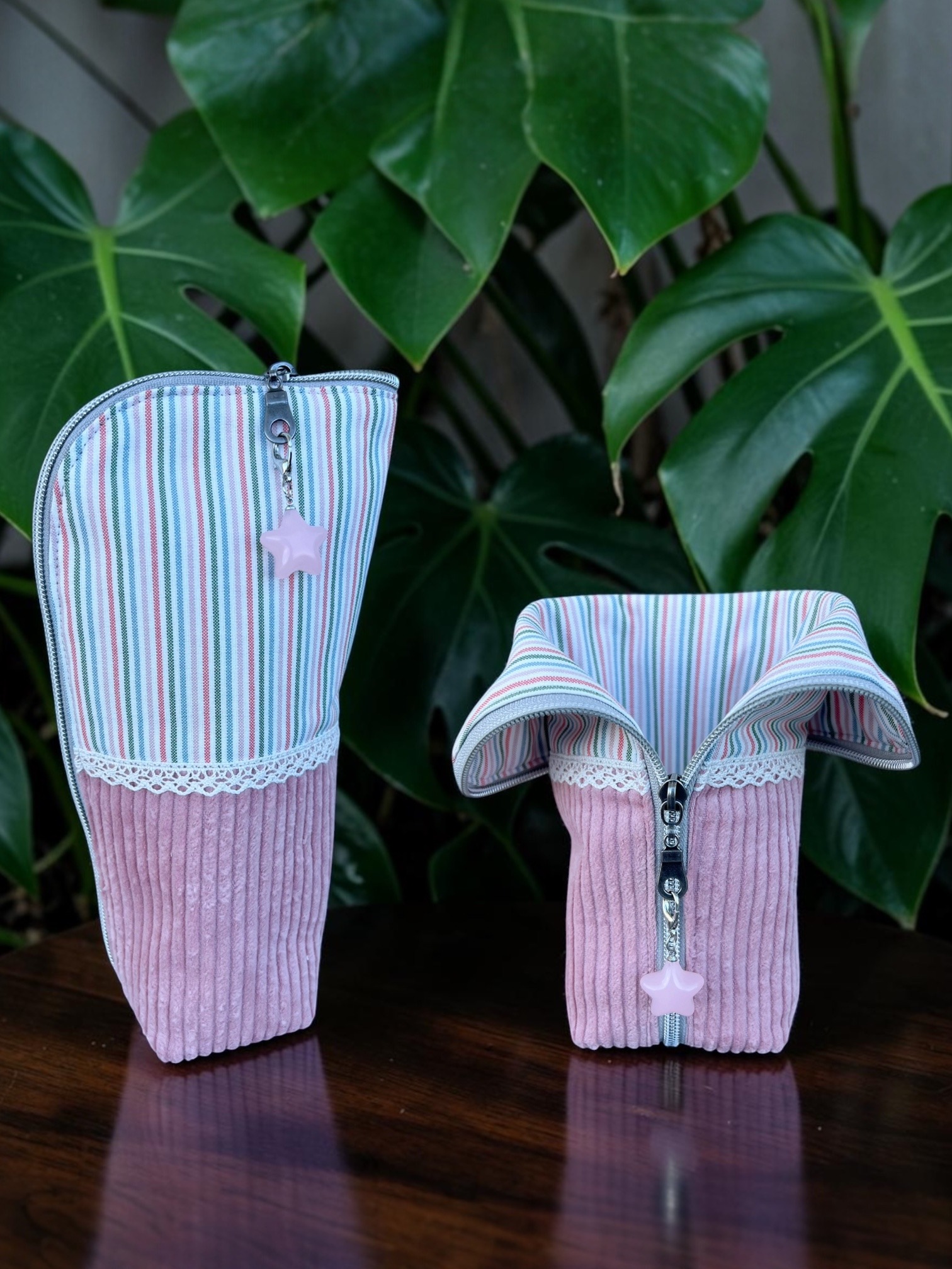 Etui Zoe gestreift